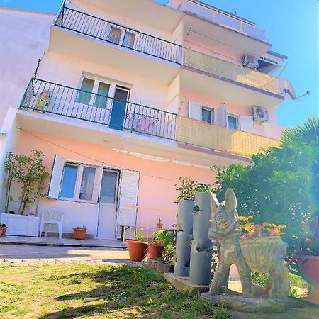 Roko apartment house Primošten Buitenkant foto