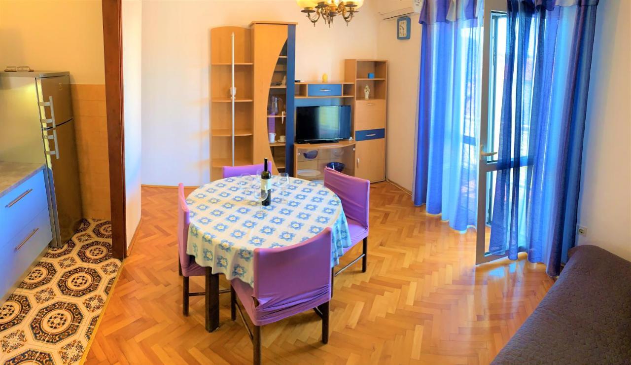 Roko apartment house Primošten Buitenkant foto